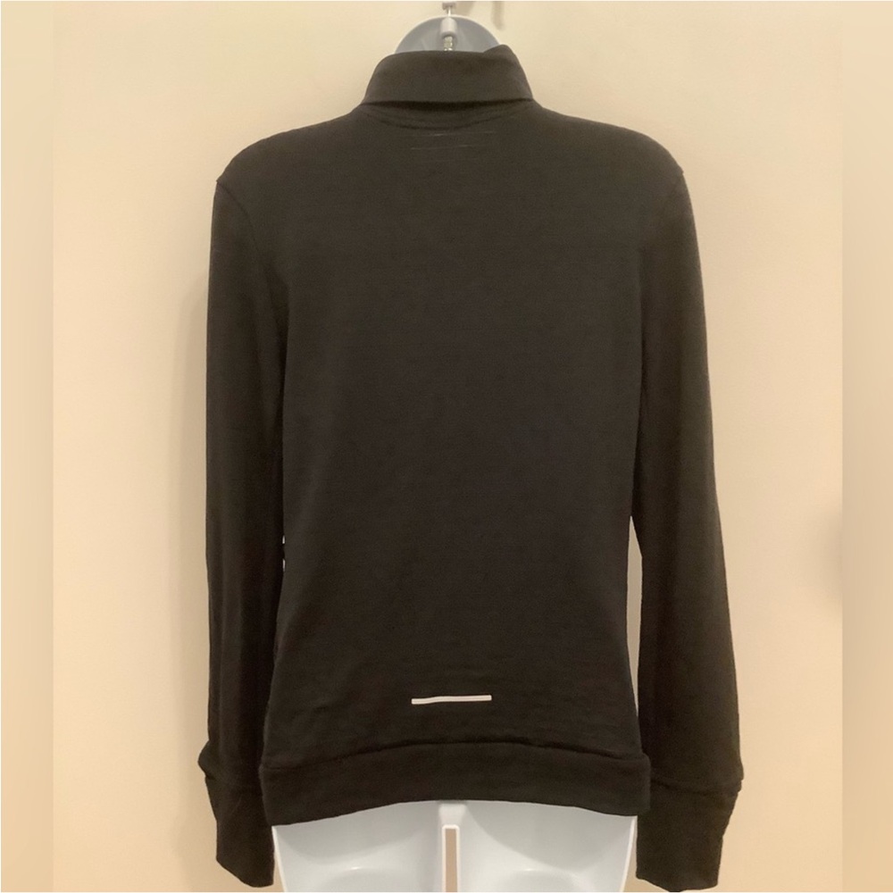 NWT Nike therma fit swift element turtleneck ❤️❤️❤️❤️ - Picture 6 of 9